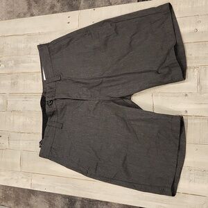 Volcom chino above knee